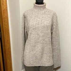 Tan Lauren, Alpaca blend Sweater